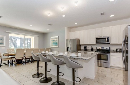 Loughman House | Beautiful 9 bedroom pool home located in the Solterra Resort! 9 Home by RedAwning