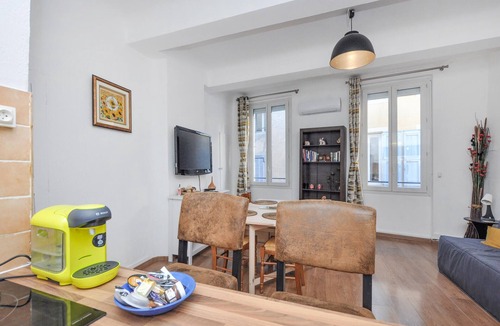 Barjols Apartment | Beautiful apartment in Barjols with WiFi