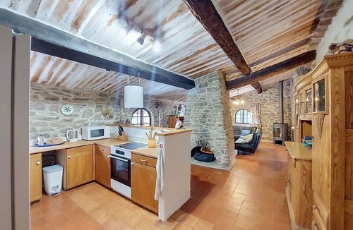 Flassans-sur-Issole House | Beautiful private villa for 8 people with private pool, WIFI, TV, terrace and pets allowed