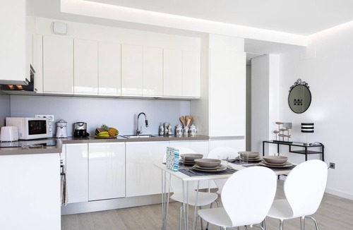 Playa Paraiso Apartment | Beautiful Holiday Home with partial sea view in Costa Adeje