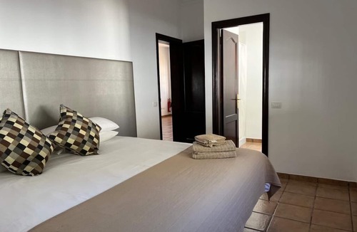 Candelaria Villa | Beautiful Spanish Villa