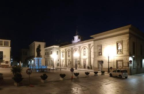 Venosa Apartment | Bed and Breakfast In Piazza Orazio