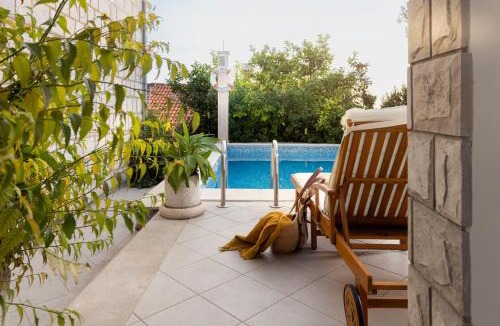 Gornji Kono Bed & Breakfast | Bed and Breakfast Villa Klaic