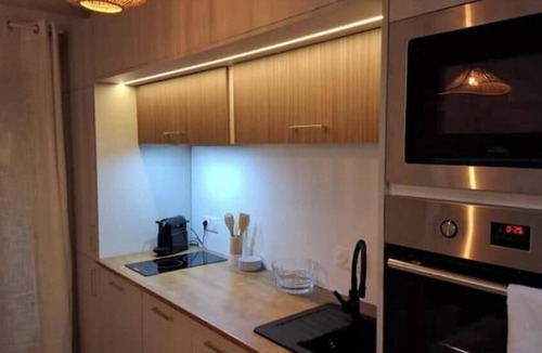 Villeneuve-Loubet Apartment | Bel Air Exclusive - Rooftop pool & sea view on the Côte d'Azur
