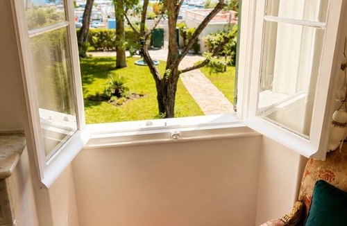 Pointe Croisette House | Belle Époque Villa · Cannes Palm Beach · Sea View · Rooftop & Garden