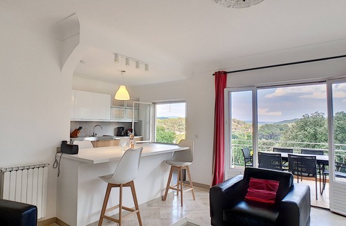 Carces Villa | Belle Villa Avec Piscine et vue Panoramique à Carcès