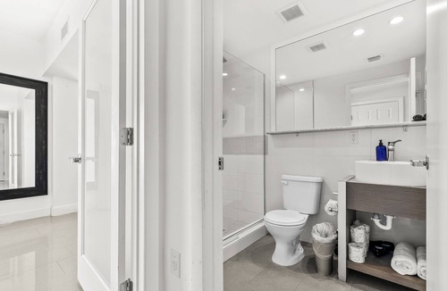 City Center Hotel | Belleza South Beach Double Deluxe Studio Sleeps 4