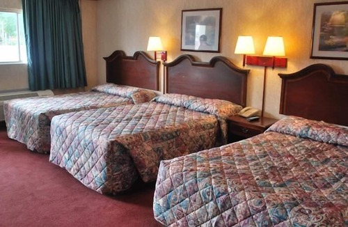 Parker Street Hotel | Best Motel Lakeland