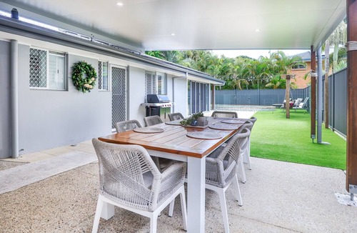 Burleigh Heads House | Bliss And Harmony - Start your holiday with absolute Bliss And Harmony