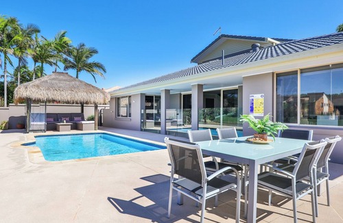 Mermaid Waters House | Bliss On The Boulevard