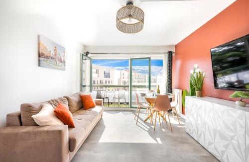 Villette - Maisons Neuves Apartment | BnGo l Le Spacieux Cocon PartDieu l parking, balcon, 4p