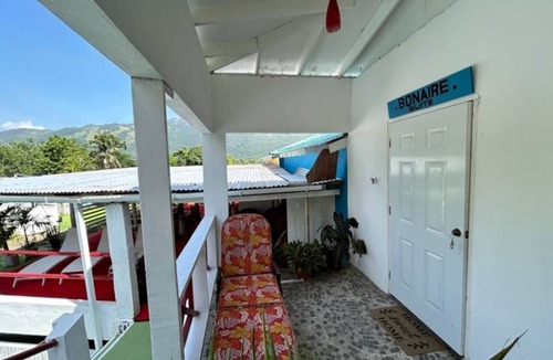 Ewarton House | Bonaire Suite