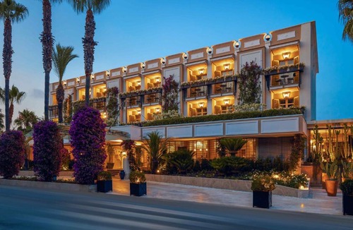 Laura Hotel | Boutique Hotel Esplanade