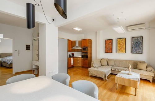 Thessaloniki City Centre Apartment | Brand-New Modern flat in the Heart of the city