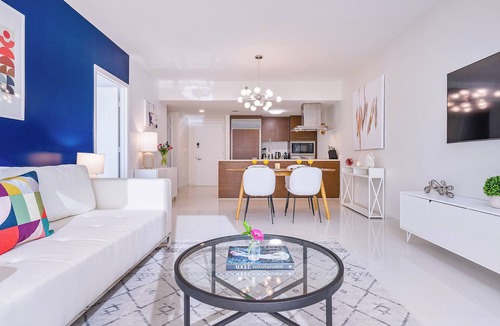 Downtown Miami Apartment | Brickell Open-Concept Suite | Dedicated Workspace