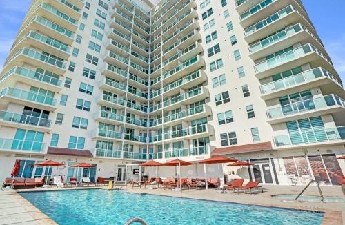 Coconut Grove Apartment | Bright Spacious 2BR Miami Retreat Balcony View