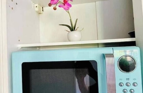 Saint-Eloi Apartment | Bright studio with private parking - Walking distance to downtown