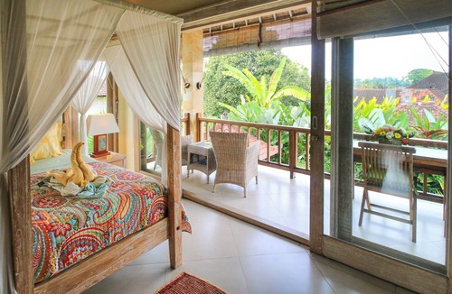 Kedewatan Villa | Brilliant 3-bedroom villa with Pool and AC in peaceful Ubud