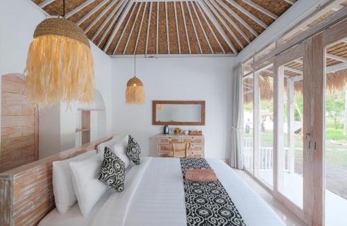 Songan Hotel | Bunbulan sunshine