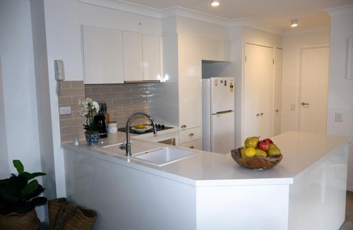 Burleigh Heads Apartment | Burleigh on the Beach