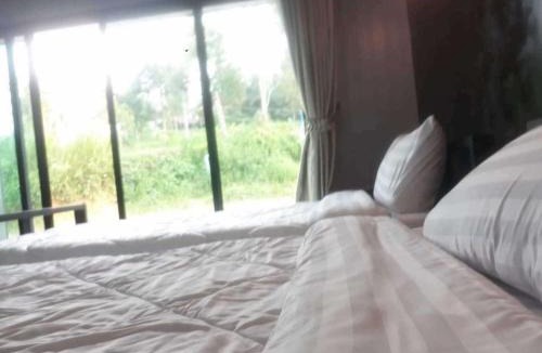 Plai Phraya House | By The Dam Farmstay