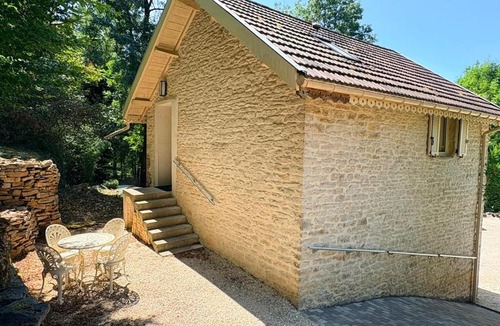 Moras Apartment | Cabane dans les bois proche Crémieu