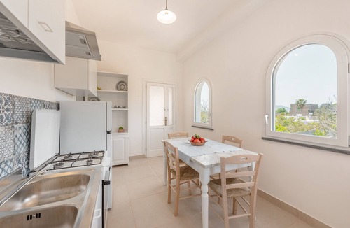 Procida Bed & Breakfast | Calacala rooms, restaurant & farm experience