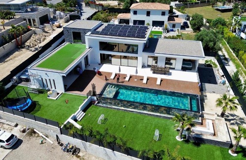 Bandol House | California Baïa Bandol Villa