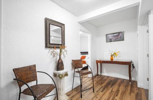 Durant House | Calm and Spacious Retreat Family Ready Escape