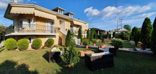 Pamvotida Villa | Calma Verde Retreat - Private Villa