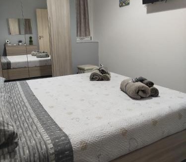 Bernalda Apartment | CAMARDA HOME