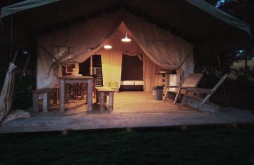 Saint-Palais Other | CAMELEON Safari Lodge tent