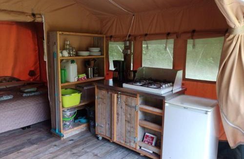 Saint-Palais Other | CAMELEON Safari Lodge tent