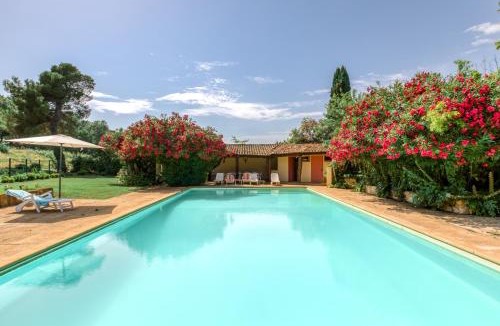Fourques Apartment | Camoin