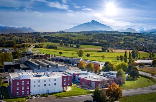 Fillinges Hotel | Campanile Annemasse Est Findrol CHAL