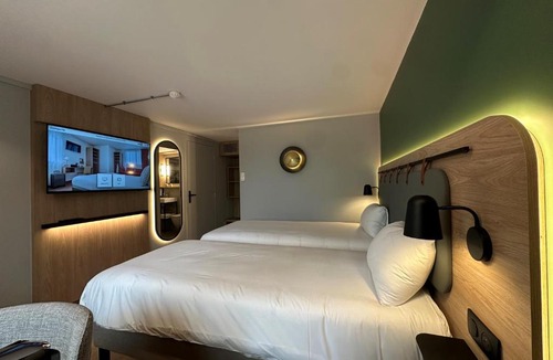 Riom Hotel | Campanile NATURE - Clermont-Ferrand Nord Riom
