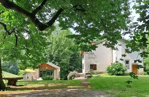 Le Bez House | Camping 4 étoiles - ccbgbdb