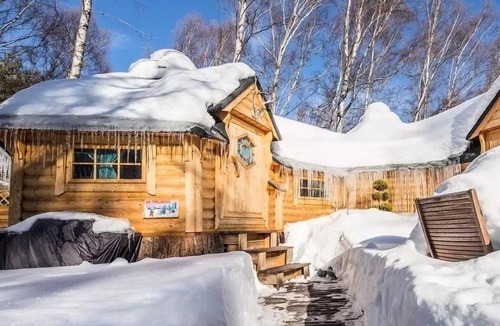 Saint-Martin-de-Queyrieres Cabin | Camping-Caravaneige l'Iscle de Prelles * - Destination Finland - Kota and its private Nordic bath 4 people