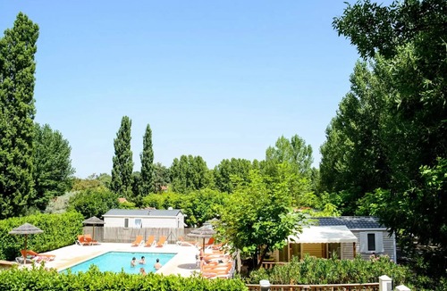 Carces House | Camping Les Fouguières* - Lodge Toilé Bois 3 Rooms 4 People Without Sanitary