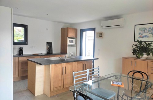 Cannes La Bocca House | CANNES NEW HOUSE, SWIMMING POOL access, 4 minutes walk from the beach SEASIDE