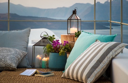 Akrotiri Hotel | Cape 9 Suites & Villas