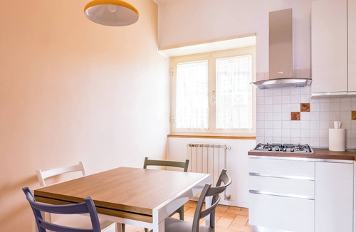 Naples Apartment | Capodimonte Woods Retreat - Private Parking