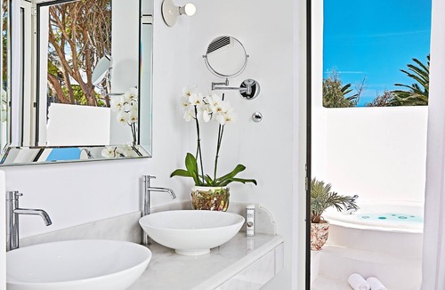 Adelianos Kampos Hotel | Caramel, A Resort to Live