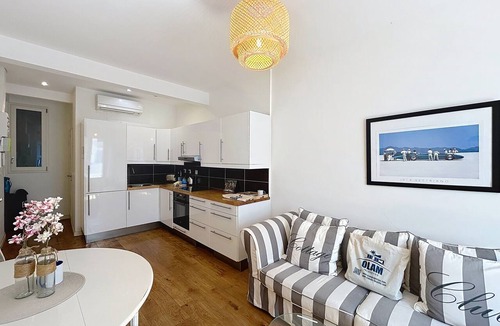 Cannes City Centre Apartment | Carré d'Or Cozy 1 BR balcony 2 Pax Croisette Palais 1 mn Olam Properties