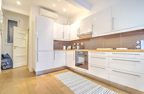 Cannes City Centre Apartment | Carré d'Or Cozy 1 BR balcony 2 Pax Croisette Palais 1 mn Olam Properties