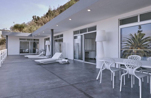 Los Gomez House | CARRE NOIR | House45 | Design&Nature
