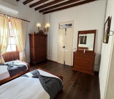 El Madronal House | Casa Antigua Arona