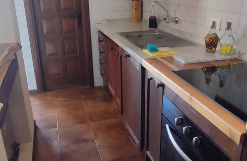 La Escalona House | Casa Bike and Hike Camino Teide: Sea Views, Shared Terrace & Wi-Fi