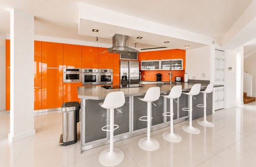 North Bay Village Villa | Casa Blanca Bayfront Villa – Miami
