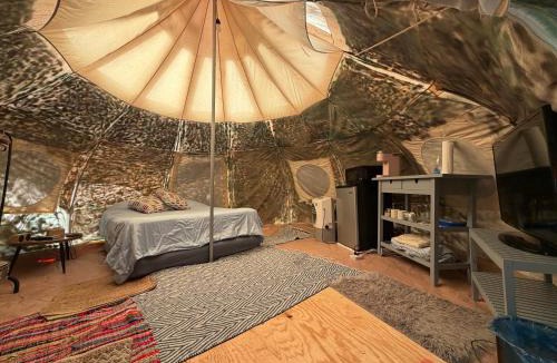 Homestead Other | Casa de Campaña en la Pequeña Selva by Legnalife